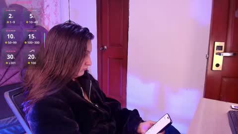 Snapshot of _alaia_collway_ chatting on 03/28/26, 12:05 Alaia online show from 03/28/26, 12:05