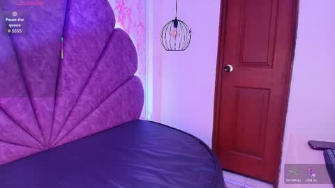 Snapshot of _alaia_collway_ chatting on 04/09/26, 11:37 Alaia online show from 04/09/26, 11:37