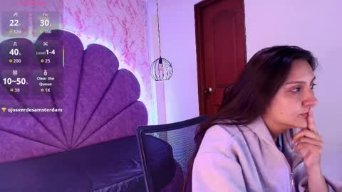 Snapshot of _alaia_collway_ chatting on 04/11/26, 12:09 Alaia online show from 04/11/26, 12:09