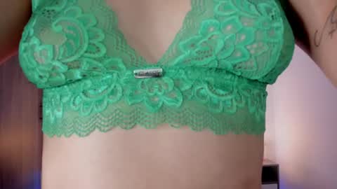 _alana_grey_ online show from 06/01/26, 02:41