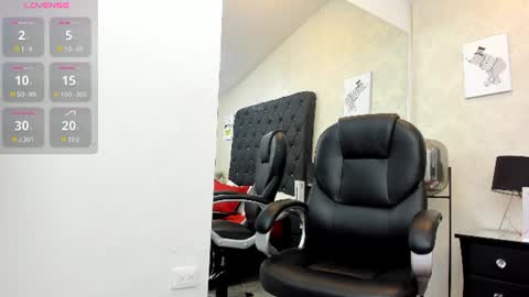 _alana_johnson online show from 07/28/26, 12:12