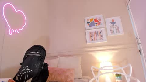 _aleja_x online show from 10/01/25, 11:49