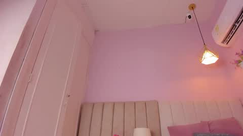 _aleja_x online show from 11/06/25, 11:33