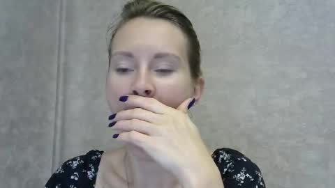 Snapshot of _alex1819 chatting on 11/05/25, 07:30 _alex1819 online show from 11/05/25, 07:30