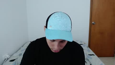 Alex online show from 02/03/25, 04:14