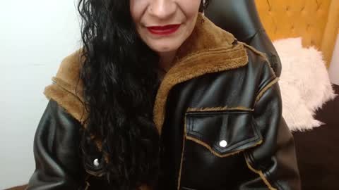 Alexandra online show from 12/30/24, 08:21