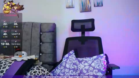 Snapshot of _alhanna chatting on 12/17/25, 05:08 Alhanna online show from 12/17/25, 05:08