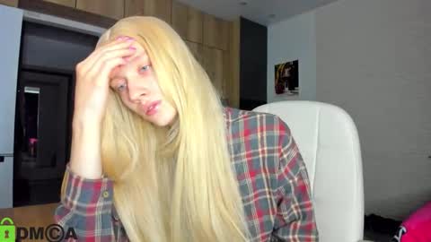 Snapshot of _alice_kitty chatting on 10/30/25, 06:37 Gaylord online show from 10/30/25, 06:37