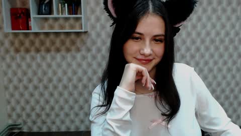 Snapshot of _alicecandy_ chatting on 12/29/24, 10:14 Alice online show from 12/29/24, 10:14