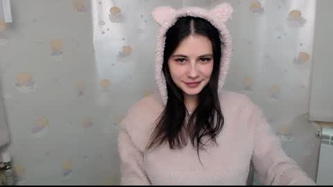 Snapshot of _alicecandy_ chatting on 01/04/25, 10:24 Alice online show from 01/04/25, 10:24