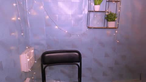 Snapshot of _alicecandy_ chatting on 01/06/25, 04:34 Alice online show from 01/06/25, 04:34