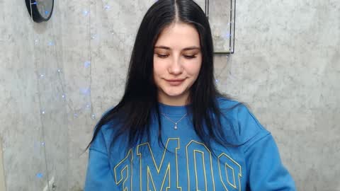 Snapshot of _alicecandy_ chatting on 01/15/25, 01:20 Alice online show from 01/15/25, 01:20