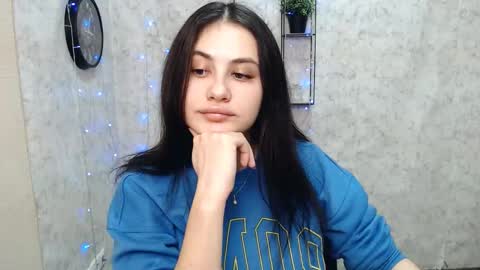 Snapshot of _alicecandy_ chatting on 01/15/25, 04:21 Alice online show from 01/15/25, 04:21