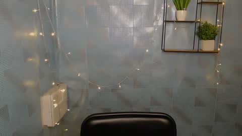 Snapshot of _alicecandy_ chatting on 01/23/25, 01:35 Alice online show from 01/23/25, 01:35