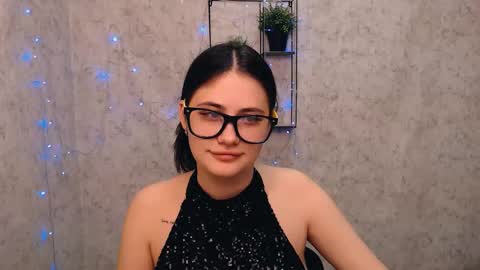 Snapshot of _alicecandy_ chatting on 02/11/25, 11:01 Alice online show from 02/11/25, 11:01