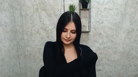 Snapshot of _alicecandy_ chatting on 02/17/25, 02:09 Alice online show from 02/17/25, 02:09