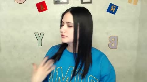 Snapshot of _alicecandy_ chatting on 02/17/25, 04:26 Alice online show from 02/17/25, 04:26