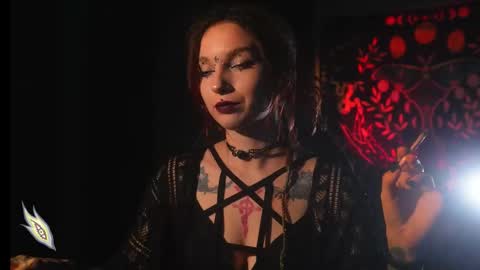 Snapshot of _alicemorrison_ chatting on 09/21/25, 06:42 Alice Morrison Mistress Datura online show from 09/21/25, 06:42