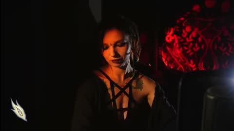 Snapshot of _alicemorrison_ chatting on 10/16/25, 06:31 Alice Morrison Mistress Datura online show from 10/16/25, 06:31