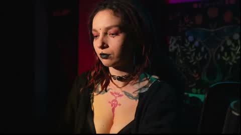 Snapshot of _alicemorrison_ chatting on 02/02/26, 07:12 Alice Morrison Mistress Datura online show from 02/02/26, 07:12