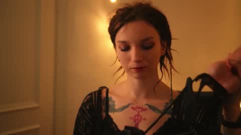 Snapshot of _alicemorrison_ chatting on 03/19/26, 05:06 Alice Morrison Mistress Datura online show from 03/19/26, 05:06