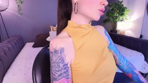 Snapshot of _aliice_1 chatting on 02/04/25, 10:55  Alice  online show from 02/04/25, 10:55