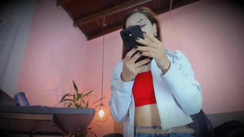  Alline Hall   online show from 09/29/25, 10:53