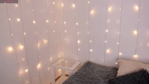 _allisongomez online show from 09/14/25, 11:04