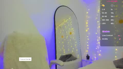_allisongomez online show from 08/03/26, 01:04
