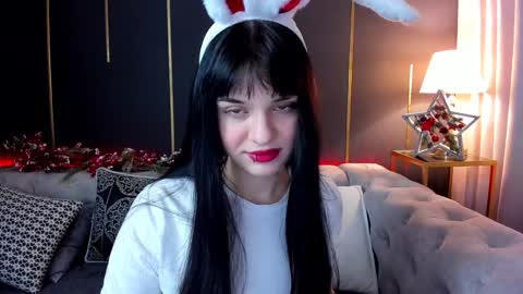 Alison online show from 12/25/24, 01:20