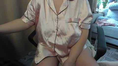 lisa online show from 02/17/25, 08:41