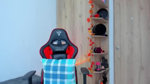 Snapshot of _amanda_seyfried19 chatting on 11/14/25, 04:49 AMANDA online show from 11/14/25, 04:49