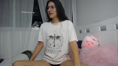 _amywhite online show from 12/07/24, 02:20