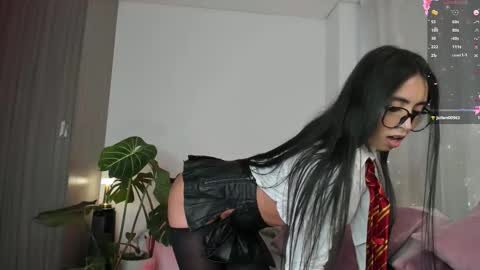 Snapshot of _anaelacb chatting on 10/09/25, 07:12 Anaela online show from 10/09/25, 07:12