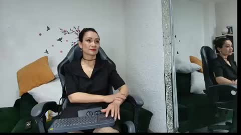 Anais online show from 06/27/26, 07:30