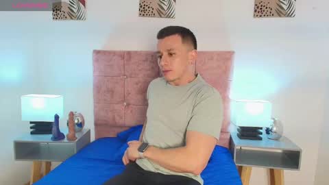 _andrewfalcon2 online show from 01/16/25, 12:31