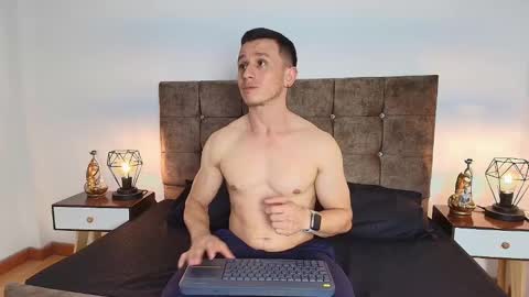 _andrewfalcon2 online show from 01/18/25, 06:10