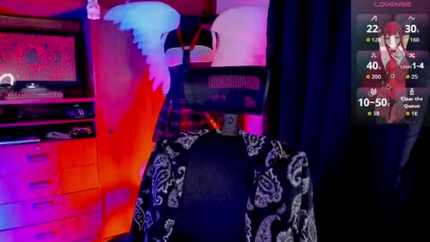 Angell Dustt  online show from 04/29/26, 01:43