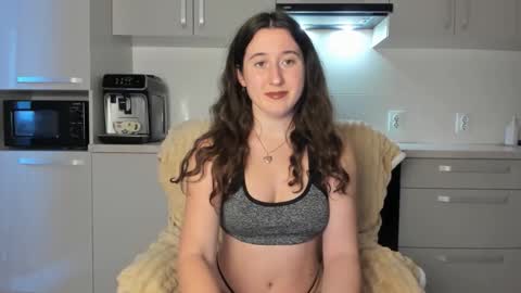 Snapshot of _anna_montana chatting on 11/16/25, 12:44 Anna online show from 11/16/25, 12:44