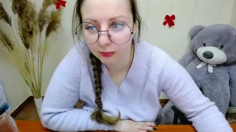 Anna online show from 12/26/24, 07:24