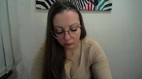 Anna online show from 12/17/25, 07:03