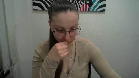 Anna online show from 02/12/26, 02:45