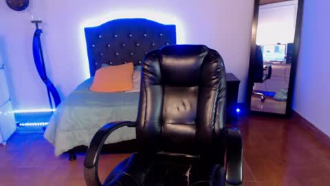 Anne online show from 12/17/24, 07:48