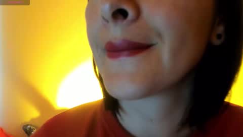 Snapshot of _antomouth_paradise chatting on 12/04/25, 01:53 antonia online show from 12/04/25, 01:53