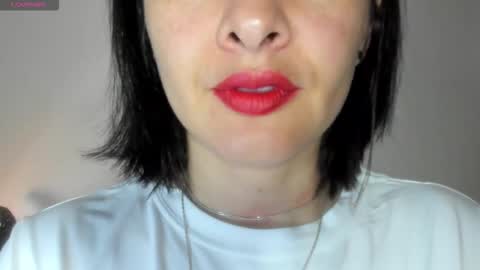 Snapshot of _antomouth_paradise chatting on 12/05/25, 12:47 antonia online show from 12/05/25, 12:47