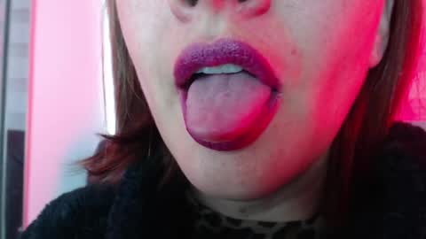 antonia online show from 04/28/26, 09:09
