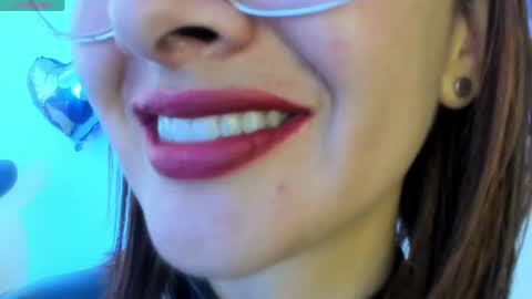 antonia online show from 05/18/26, 07:31