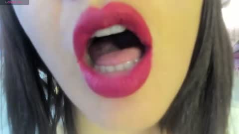 antonia online show from 06/13/26, 04:49