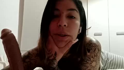 _antonella_dreams online show from 01/16/26, 08:35