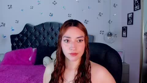 antonnela online show from 02/10/25, 01:33